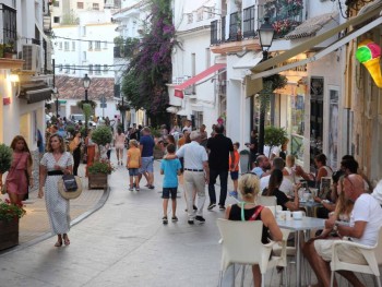 Расходы иностранных туристов в Испании выросли на треть в марте 2024 года